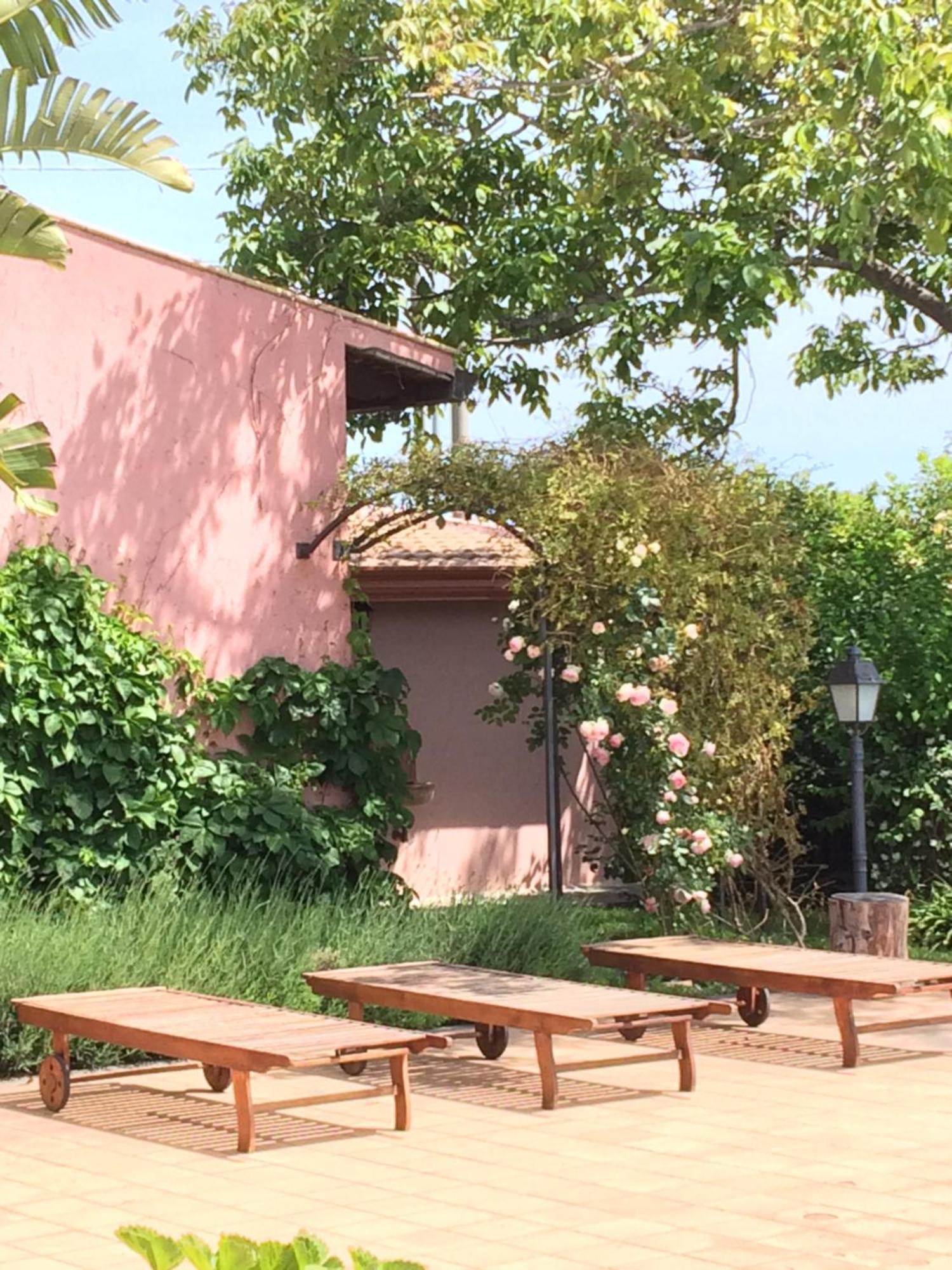 Il Giardino Segreto Bed & Breakfast Trappitello Exterior photo