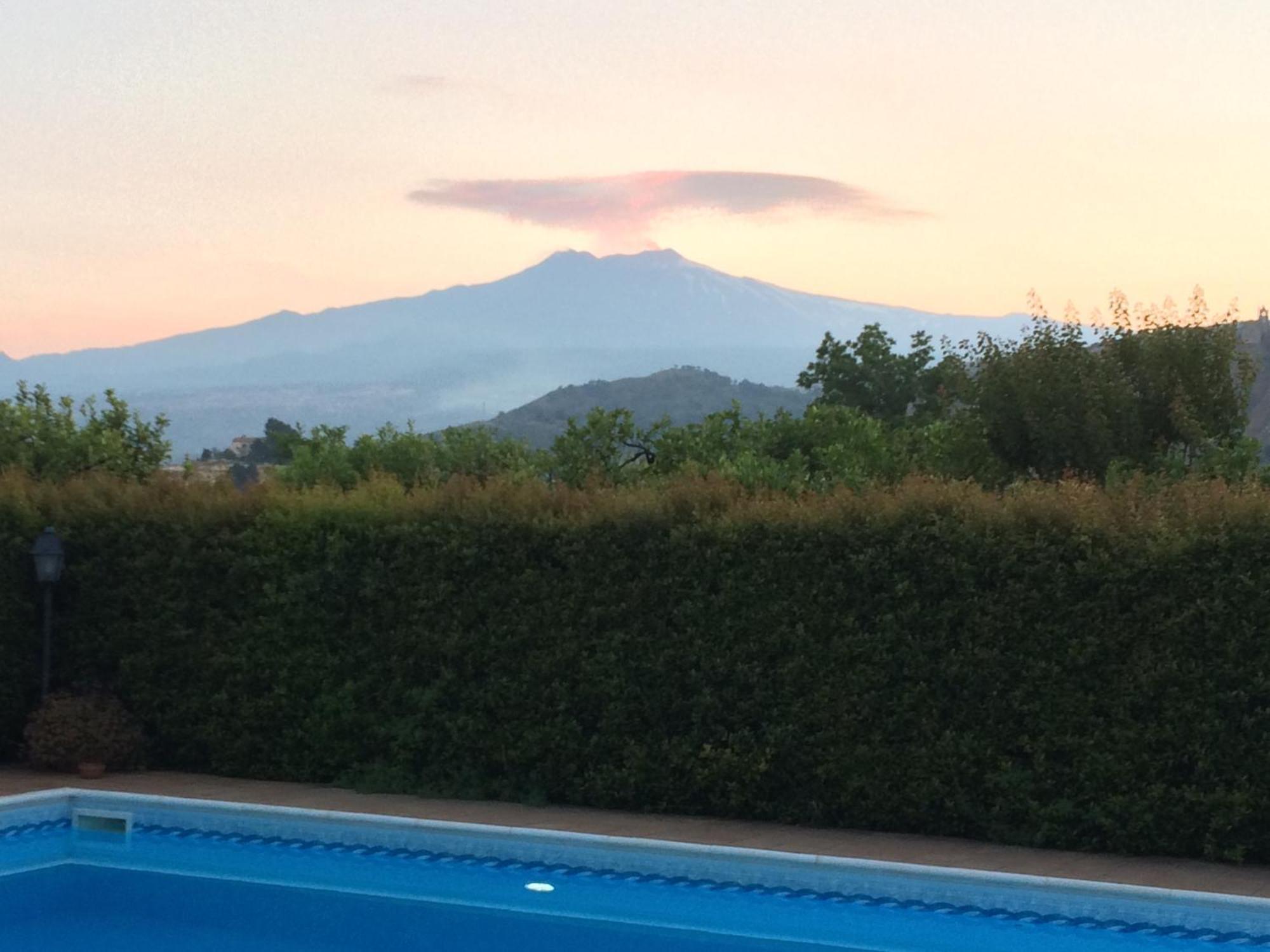Il Giardino Segreto Bed & Breakfast Trappitello Exterior photo